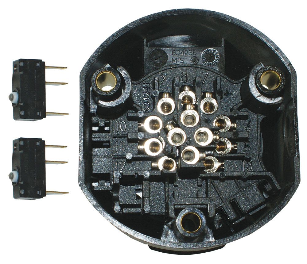 Steckdose 13-pol. 12V mit 2x Microschalter – Hoelzle