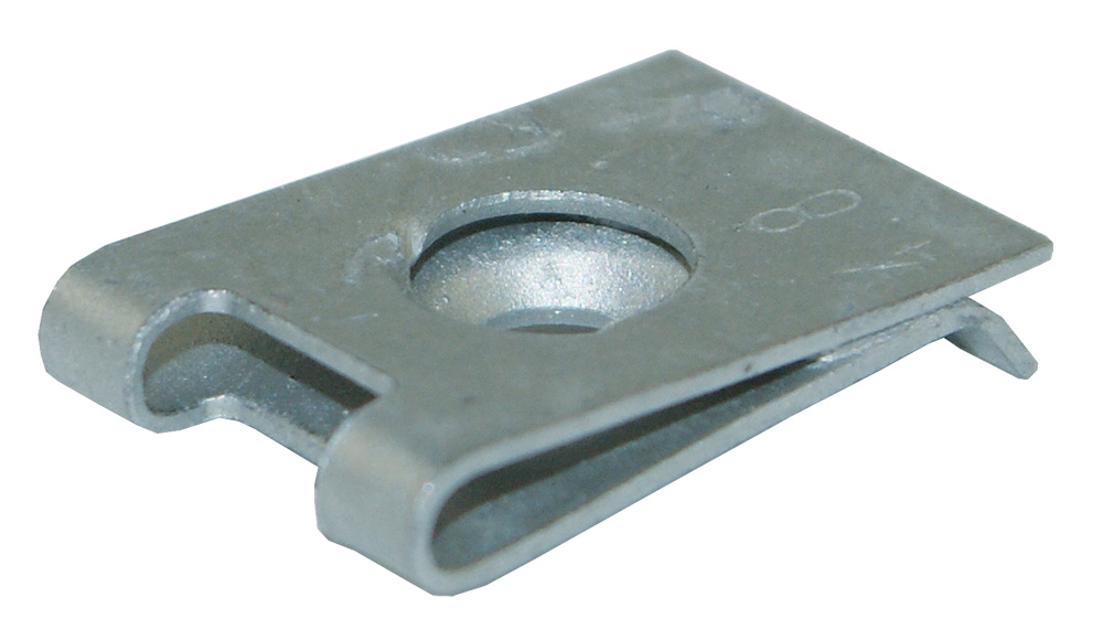 Blechmutter 3,9mm, geschlossene Form, verzinkt in Karosserie