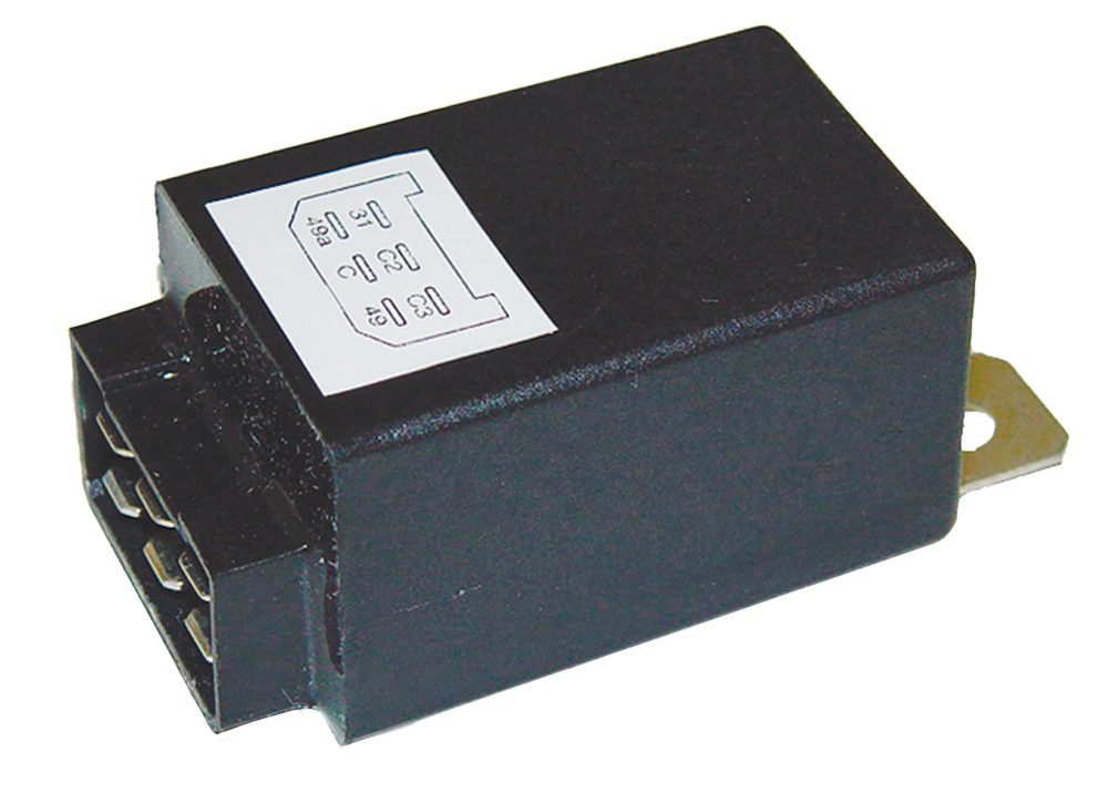 Clignotant 12 V 2 + 1 + 1 (8) x 21 W – Hoelzle